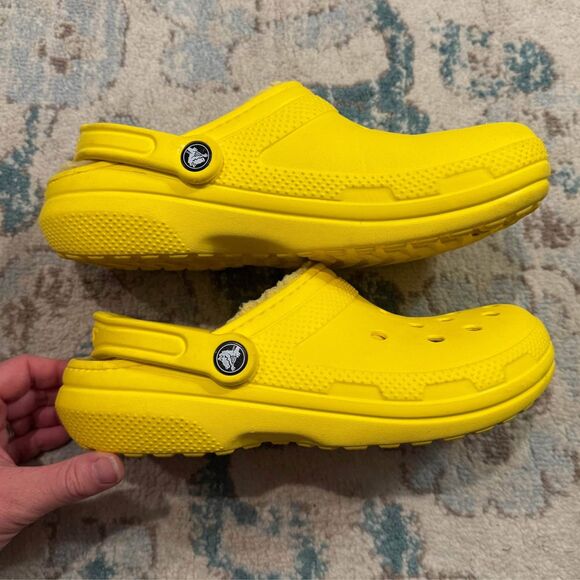 Crocs Fleece-Lined Yellow Crocs women’s size 9 / men’s size 7 - Picture 3 of 10